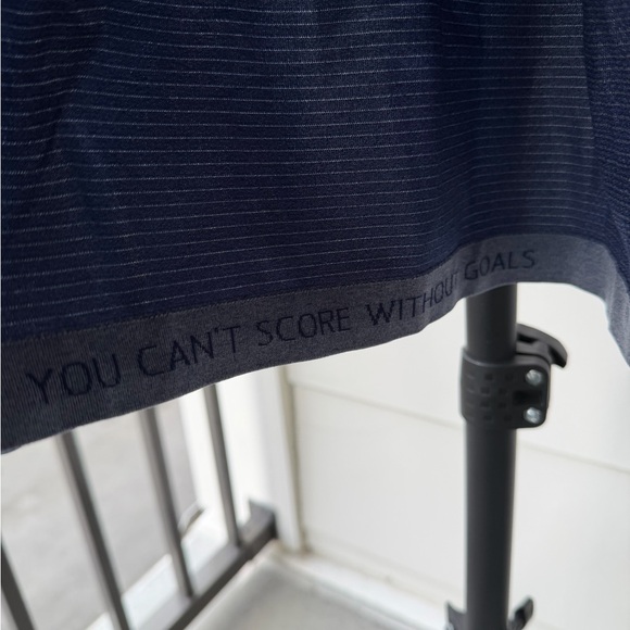 Lululemon License To Train Long Sleeve - Picture 11 of 12